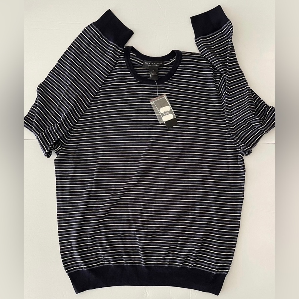 NWT men's sweater/pullover The men's store Bloomingdales (XL) MSRP $108